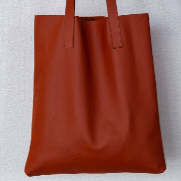 The Tote: Leather - Apricot - Small